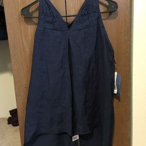 🔥 Deep blue  hi low Simply Vera tank  cute detailing